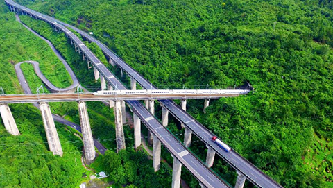 宜万铁路.png
